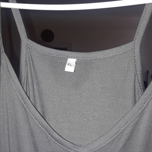 Grey jumpsuit - Picture 2 of 3